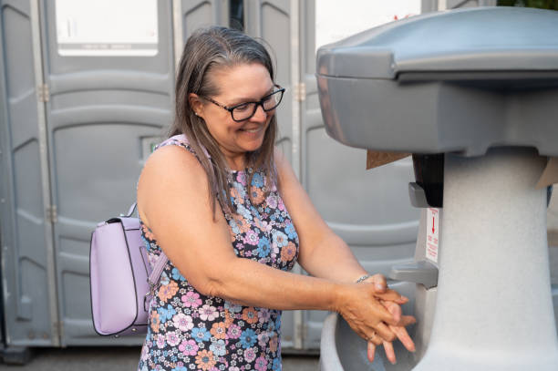Best Construction site porta potty rental  in Carrabelle, FL